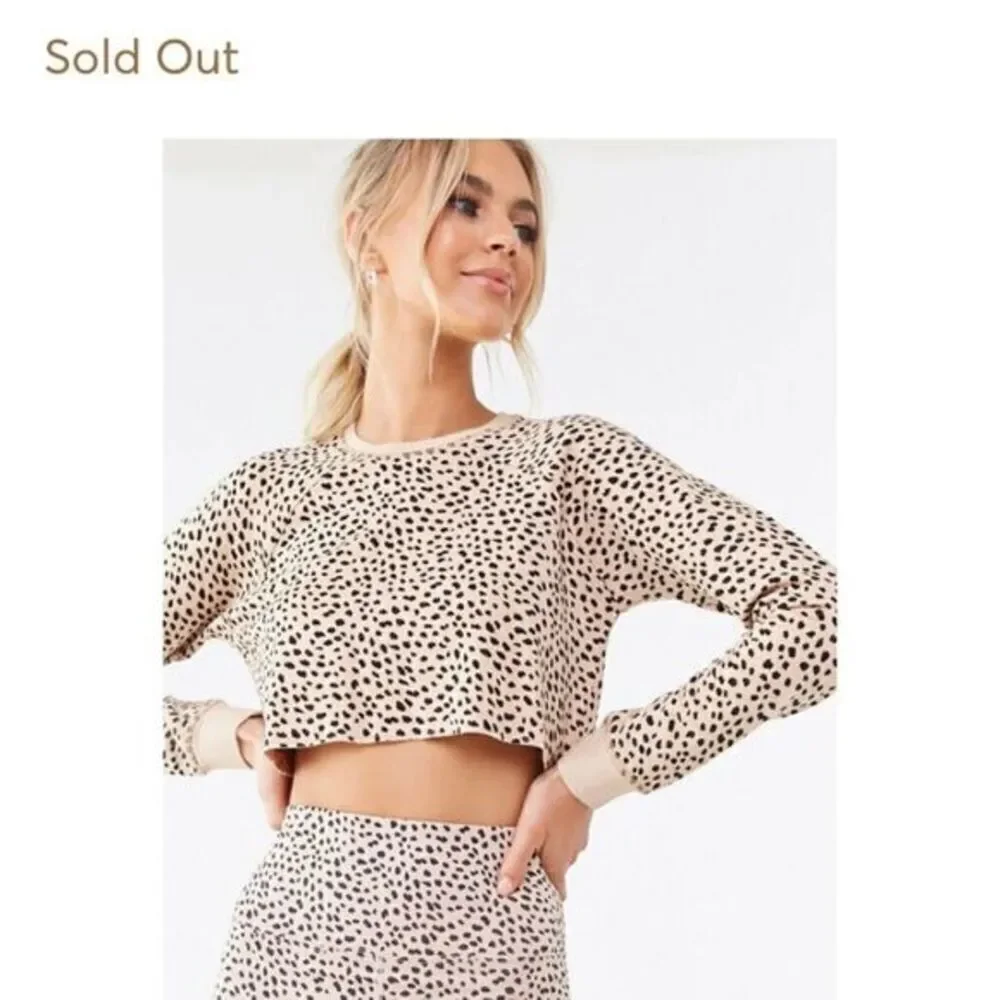 Forever 21 Active Cheetah Crop Top S
